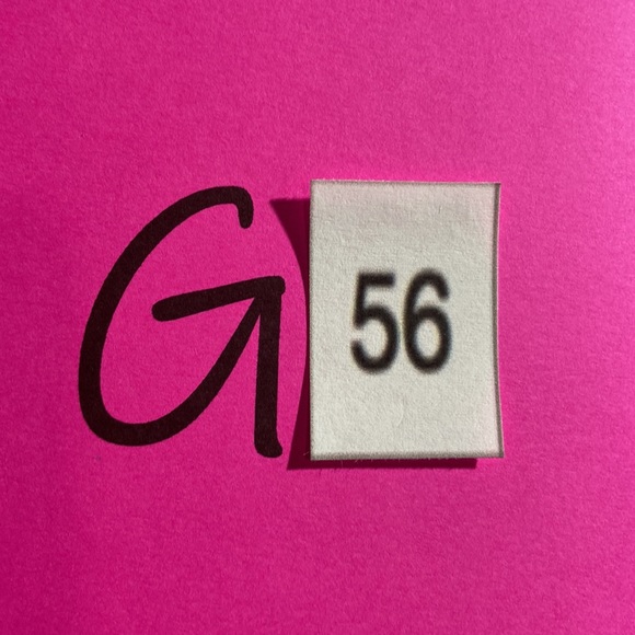 GAP V Neck Sweater. Black, Gray & White Heather. Size Small - Picture 9 of 9